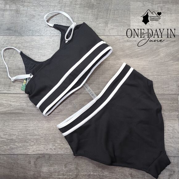 Blooming Jelly Ribbed Crop High Waist Bikini Swimsuit Size M - Picture 7 of 7